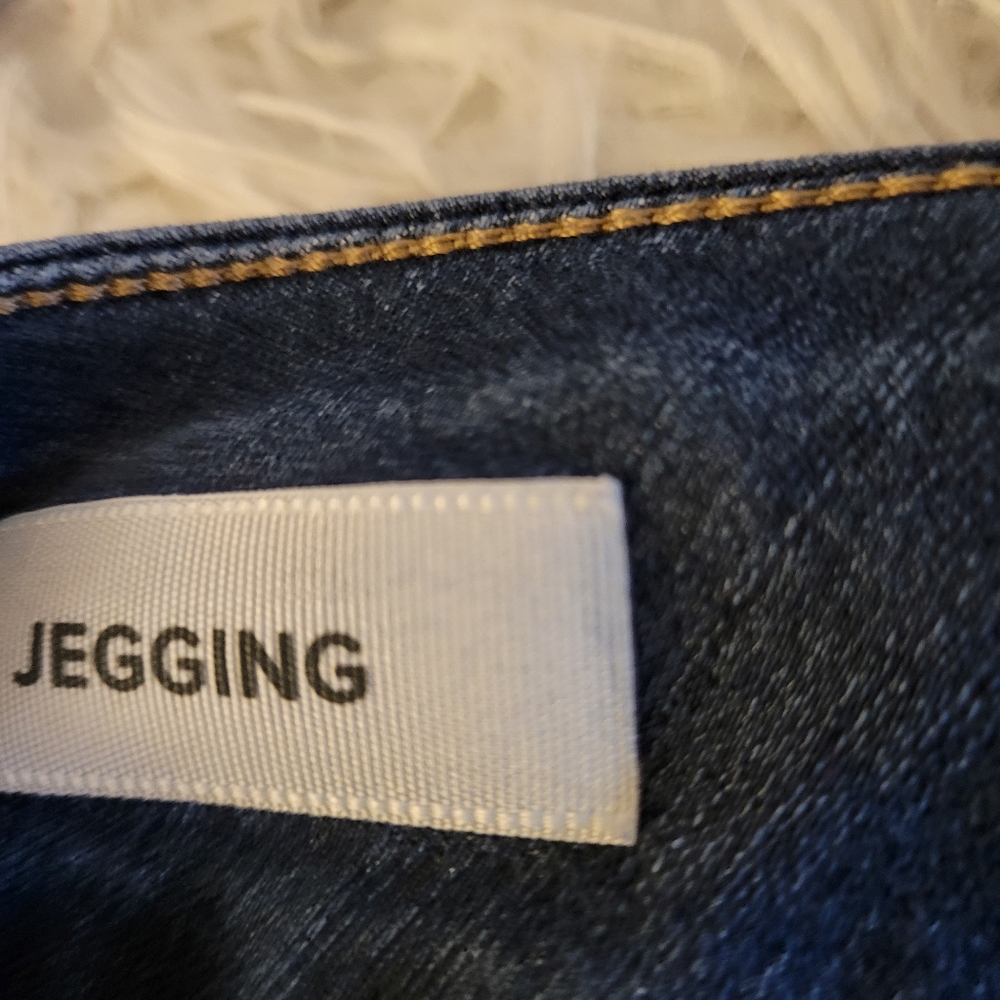 Torrid jeans - Picture 3 of 4